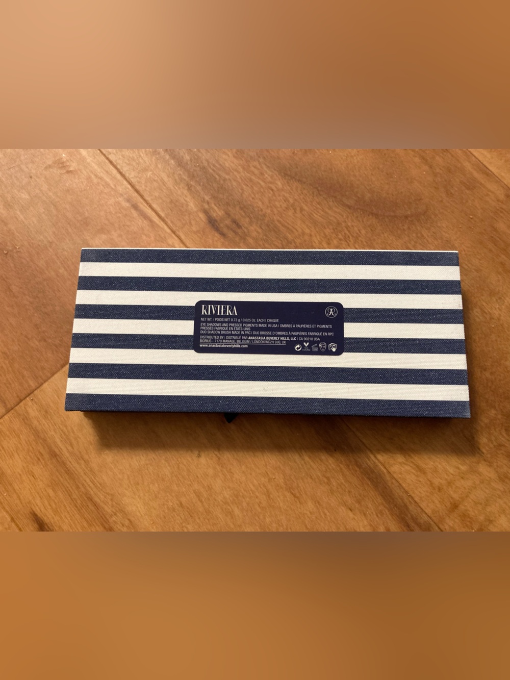 ANASTASIA BEVERLY HILLS ‘Riviera’ Eyeshadow Palette - 14 shades - Picture 14 of 15